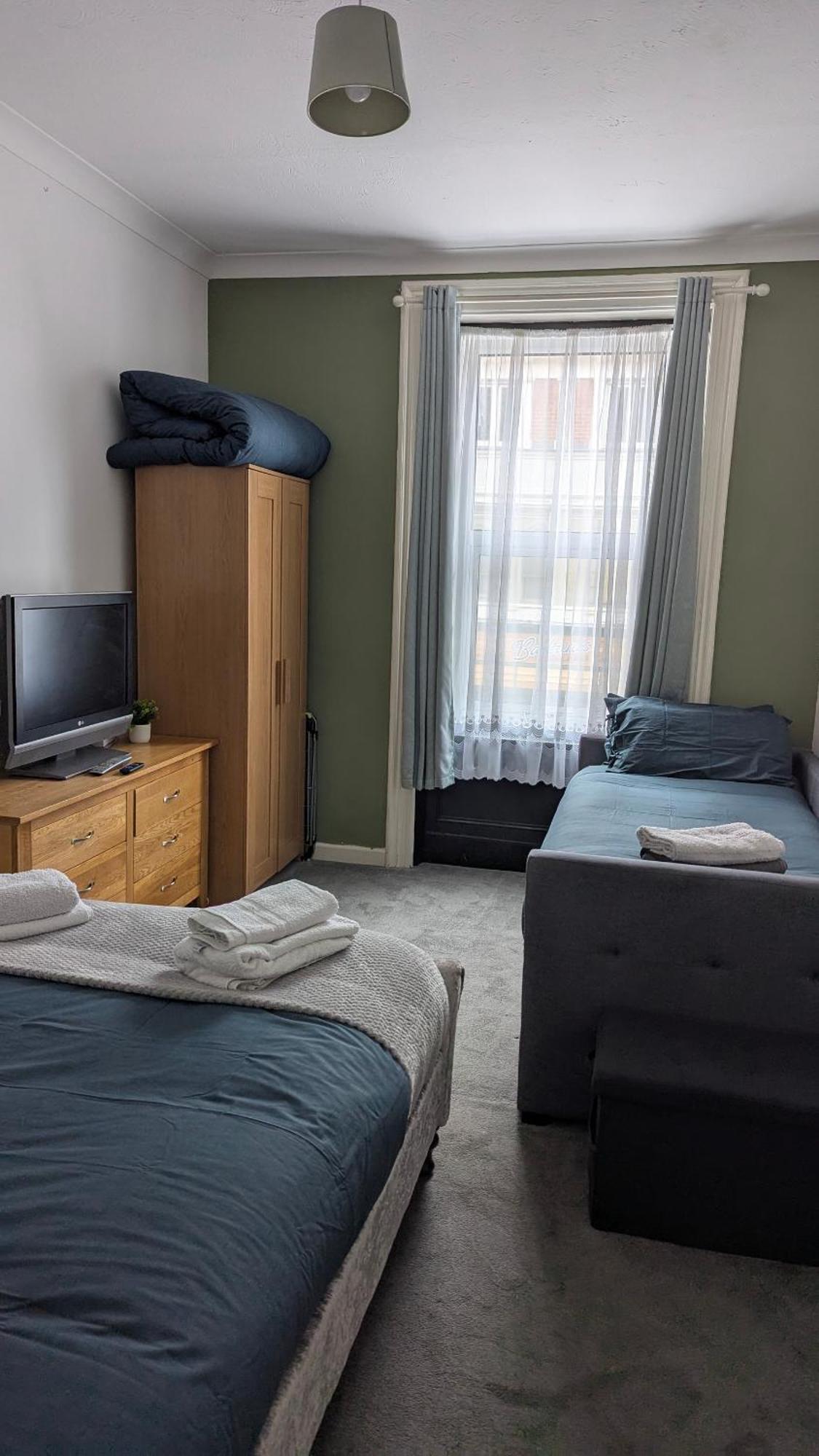 Homely Apartment In The Heart Of Town Centre - Sleeps 6 Bornemouth Extérieur photo
